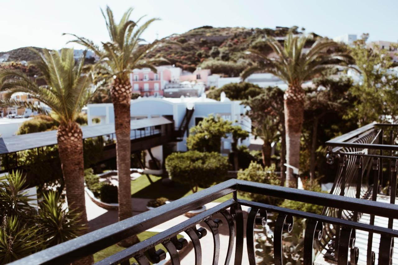 Grand Hotel Santa Domitilla Ponza Exterior photo